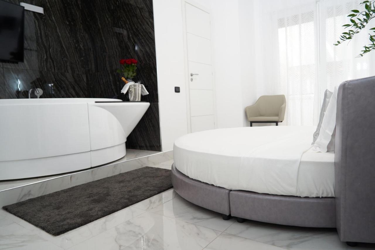 Gregorio VII Luxury Suites San Damaso Rom Exteriör bild