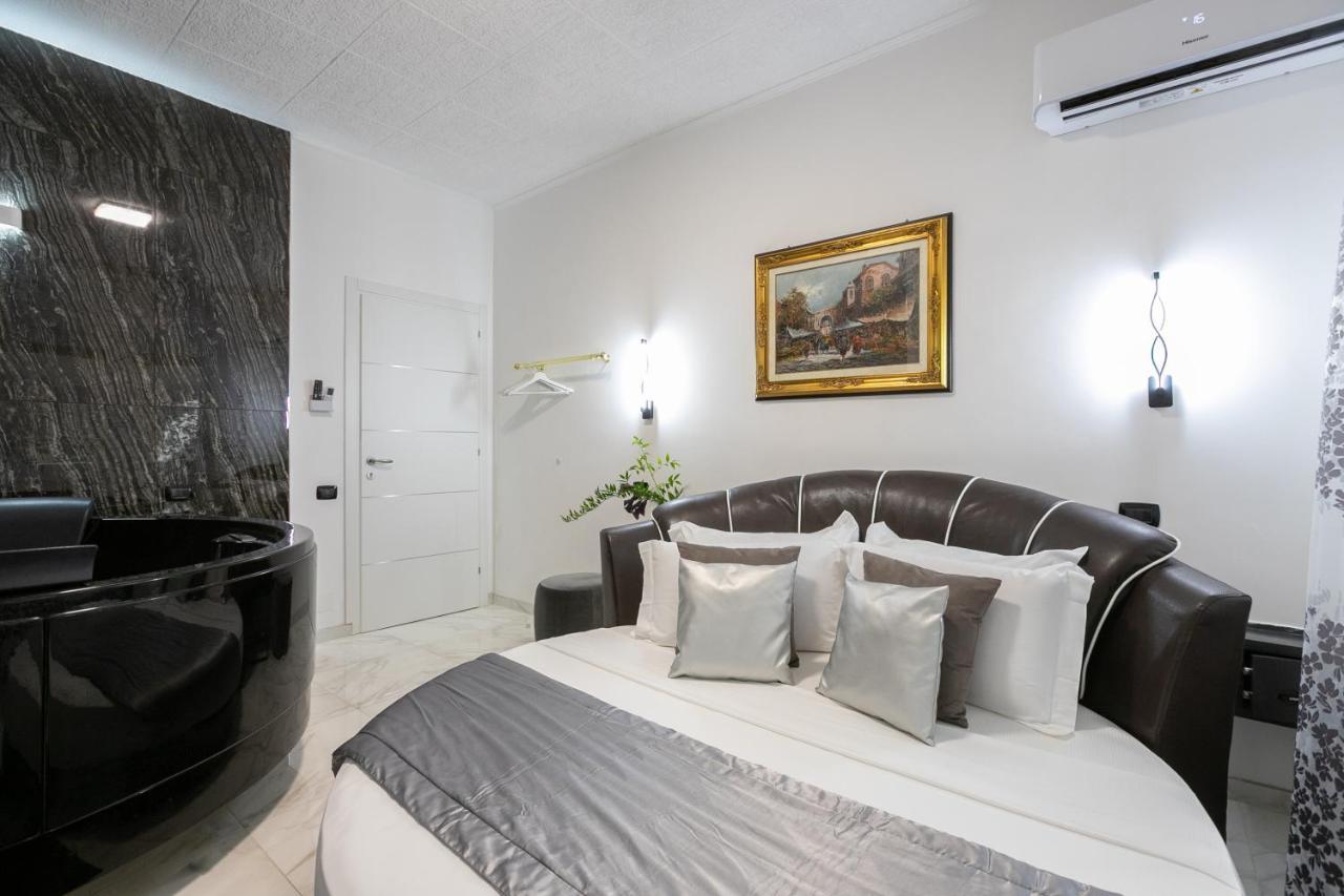 Gregorio VII Luxury Suites San Damaso Rom Exteriör bild